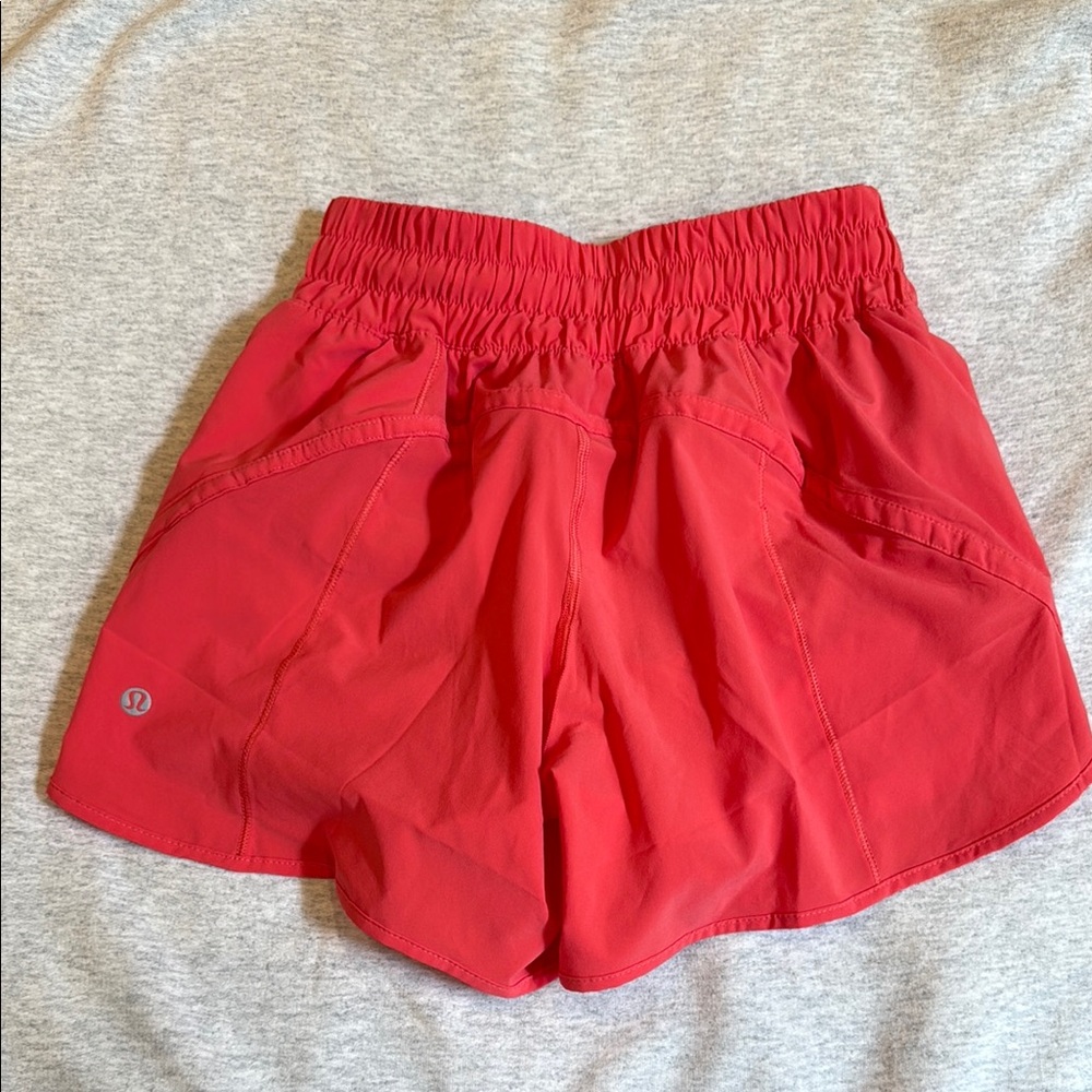 Lululemon Track That High Rise Short 4". Pale Raspberry. Size 4. - Picture 5 of 7